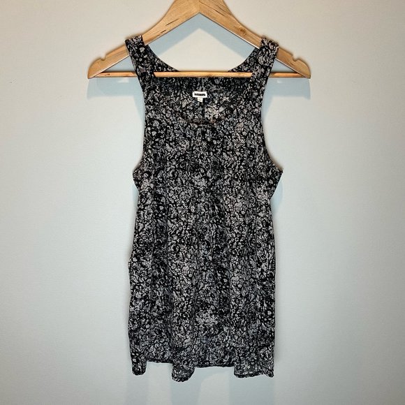 Monochrome Flowy Ruffled Chiffon Kismet Tank Top - Picture 1 of 3